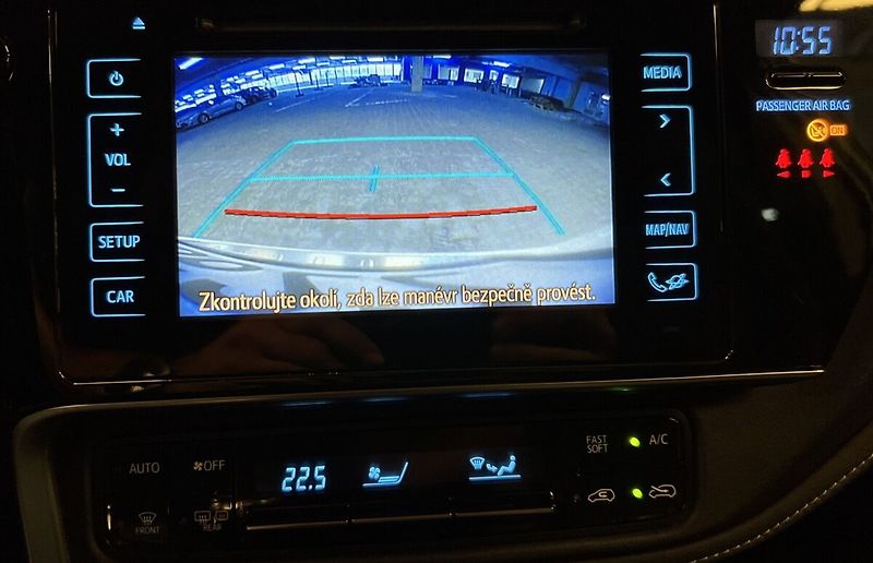 Toyota Auris Valvematic Touring Sports Acti - fotka 6 z 16