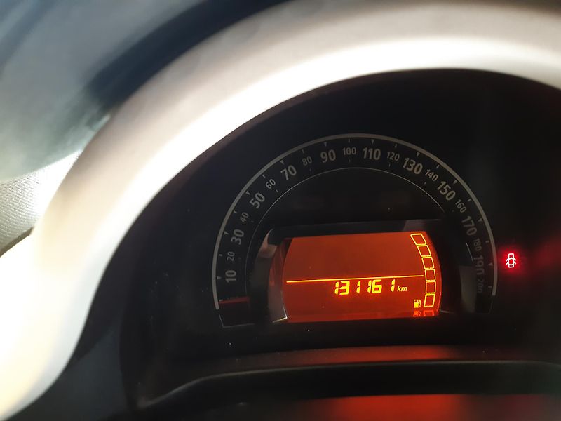 Renault Twingo 0.9 i KLIMA TEMPOMAT vyhř.seda - fotka 11 z 20
