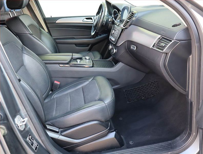 Mercedes-Benz GLE (2017) 350 d - fotka 9 z 20