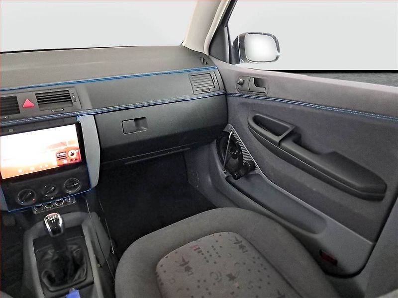 Škoda Fabia (2001) 1.4, nová STK, v provozu - fotka 8 z 13