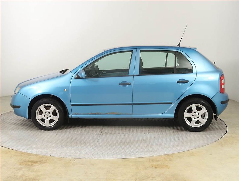 Škoda Fabia (2001) 1.4, nová STK, zamluveno - fotka 3 z 15