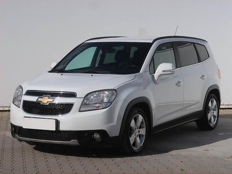 Chevrolet Orlando (2013) 2.0 VCDi, 7 míst, Tempomat - fotka 2 z 18