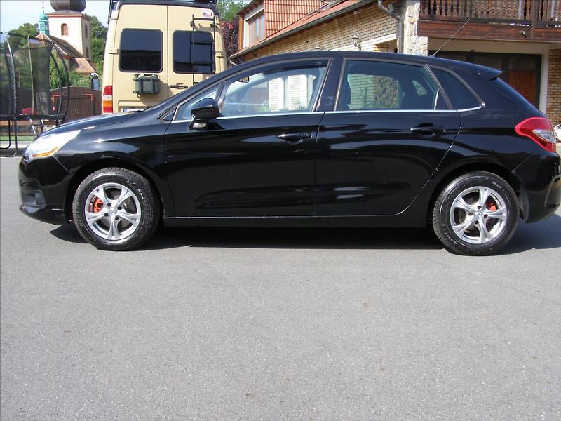Citroën C4 1,6   po STK  nove pneu - fotka 2 z 31