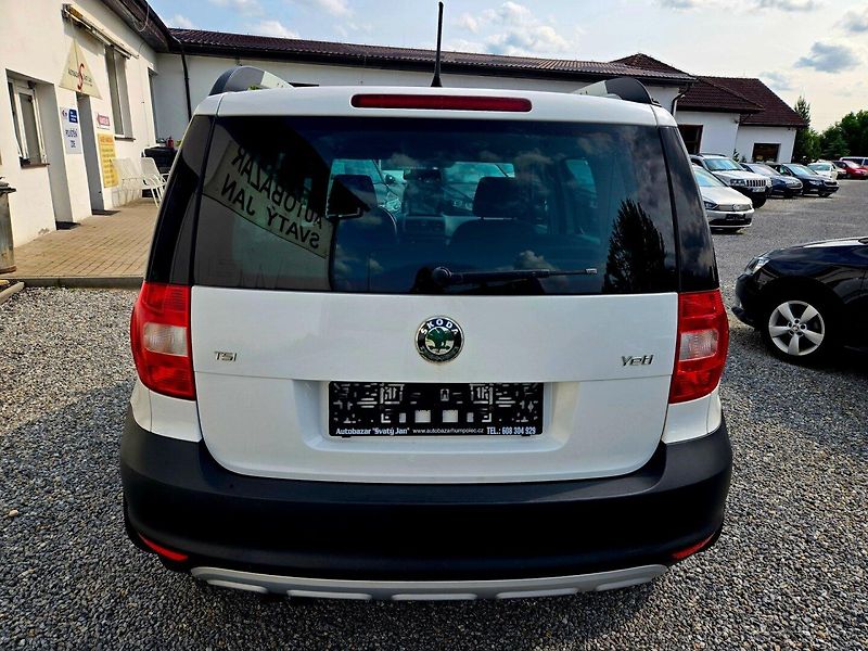 Škoda Yeti (2012) 1.4 TSI Serviska - fotka 5 z 26