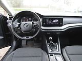 Škoda Octavia 1,5TSI-110KW + STK ČR - náhled 13