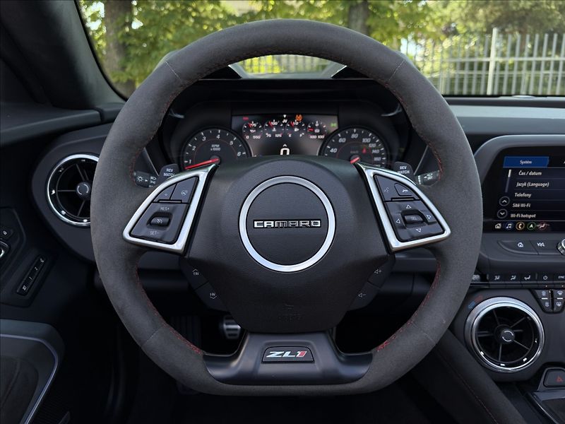 Chevrolet Camaro ZL1 6.2 660 HP - fotka 15 z 33