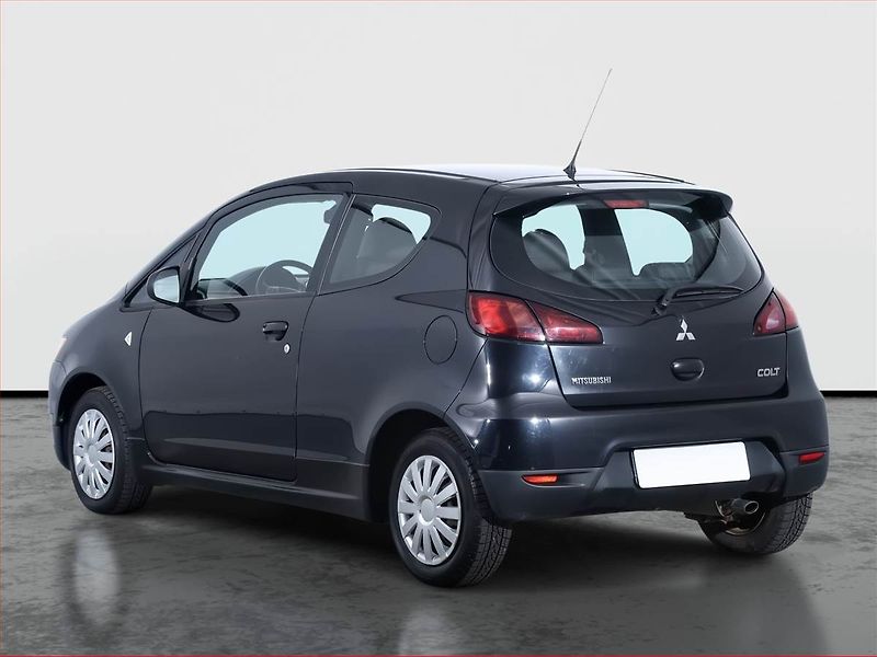 Mitsubishi Colt (2013) 1.3, Tempomat, Vyhř. sedaček - fotka 4 z 19