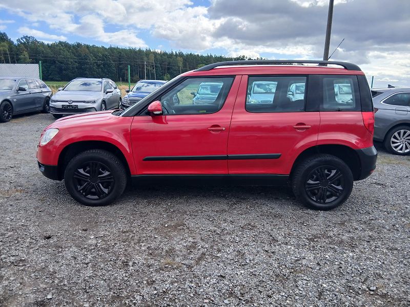 Škoda Yeti TSI, 4x4, nová STK - fotka 15 z 35