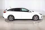 Hyundai i30 (2018) 1.6 CRDi, Serv.kniha, Tempomat - náhled 6