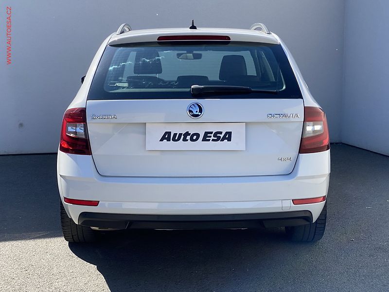 Škoda Octavia (2019) 1.6 TDi 4x4, 1.maj,ČR, Style - fotka 4 z 17
