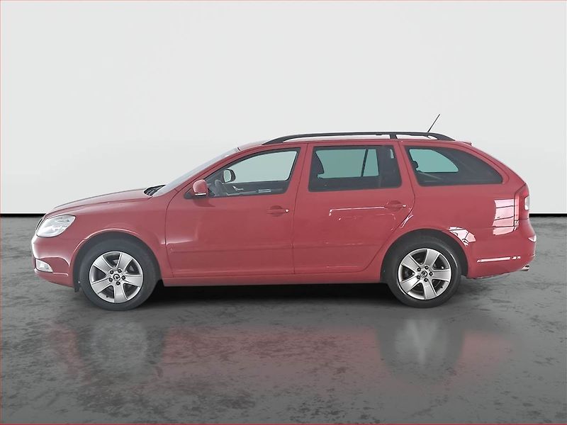 Škoda Octavia (2010) Ambiente Plus 1.2 TSI - fotka 3 z 14