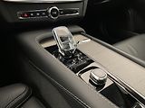 Volvo V90 CC B5 AWD ULTIMATE REZERVACE - náhled 27