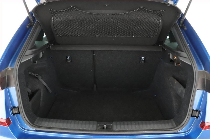 Škoda Kamiq (2024) 1.0 TSI, Drive, FullLed - fotka 13 z 14
