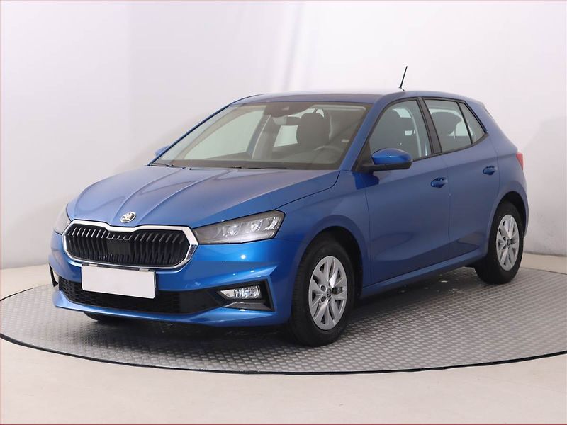 Škoda Fabia (2025) 1.0 TSI, Serv.kniha, Tempomat - fotka 2 z 19