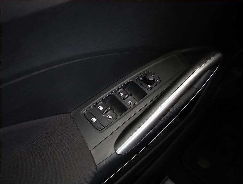 Škoda Fabia (2024) Top Selection 1.0 TSI - fotka 20 z 22