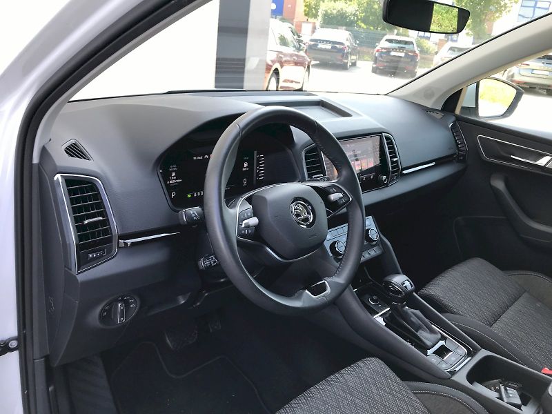 Škoda Karoq (2024) SEL TS 110/1.5 A7F - fotka 12 z 27