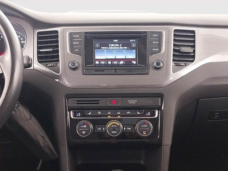 Volkswagen Golf Sportsvan (2016) Comfortline 1.6 TDI, Tempomat - fotka 12 z 21