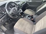 Volkswagen Touran (2016) 2.0 TDI Highline - náhled 7