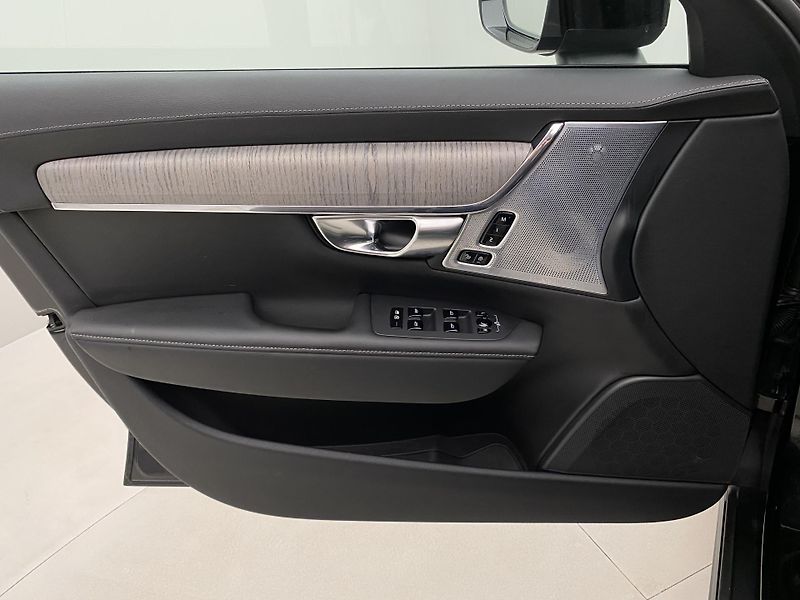 Volvo V90 CC B5 AWD ULTIMATE REZERVACE - fotka 7 z 68