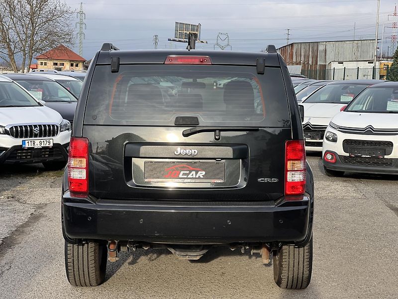 Jeep Cherokee 2.8CRD MANUÁL 6.R.ST. KLIMA - fotka 6 z 38