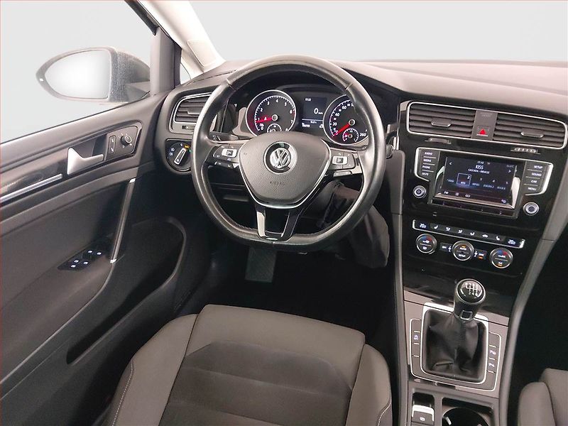 Volkswagen Golf (2013) Comfortline 1.4 TSI - fotka 7 z 22