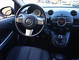 Mazda 2 (2008) 1.5 i, Tempomat, Park. senzory - náhled 7