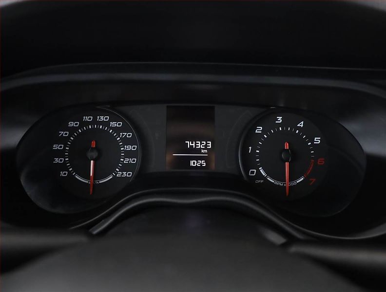 Fiat Tipo (2016) 1.4 16V, Serv.kniha - fotka 8 z 17