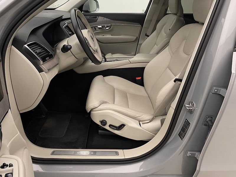 Volvo XC90 B5 AWD BRIGHT PLUS AUT CZ 7m - fotka 3 z 61