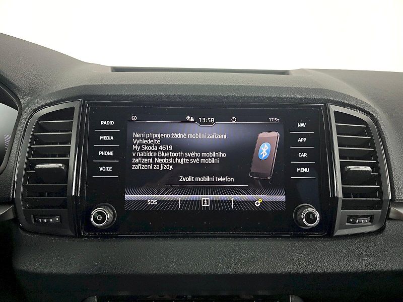 Škoda Karoq (2025) 1.5TSi 110kW SELECTION - fotka 15 z 31