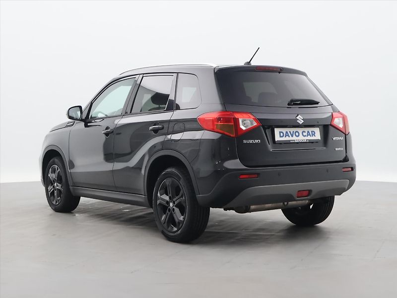 Suzuki Vitara 1.4 BJet AllGrip 103kW 1.Maj - fotka 5 z 36
