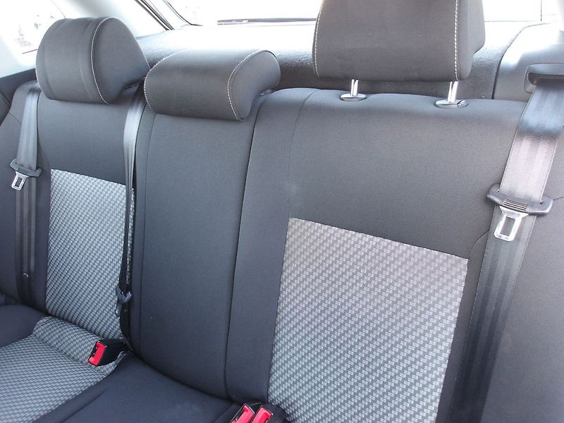Seat Ibiza 1,2i ČR  2xKOLA ! NOVÁ STK ! - fotka 19 z 32