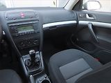 Škoda Octavia (2007) 1.6 - náhled 8