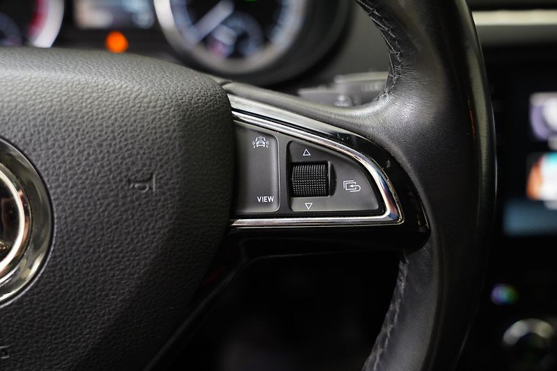 Škoda Octavia - fotka 17 z 28