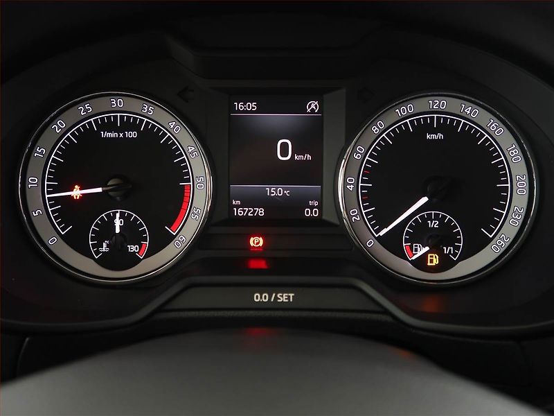 Škoda Octavia (2020) Style 1.6 TDI, ČR,1.maj - fotka 11 z 22