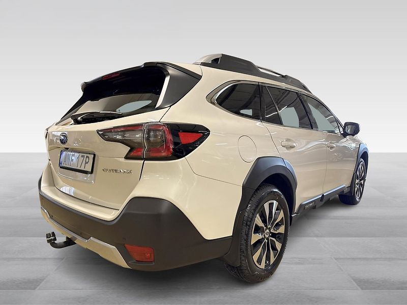 Subaru Outback 2.5i 4WD Touring + tažné - fotka 4 z 14