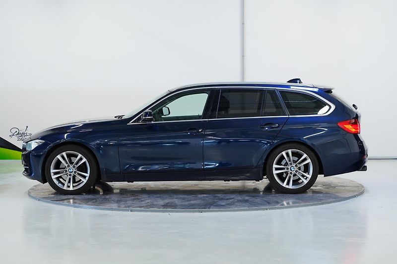 BMW Řada 3 - fotka 3 z 28
