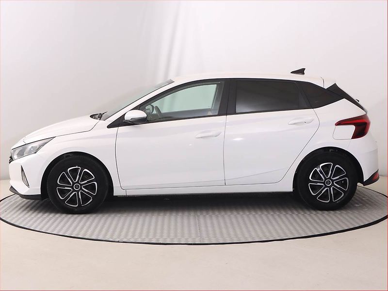 Hyundai i20 (2023) 1.0 T-GDI, Automat, Serv.kniha - fotka 3 z 19