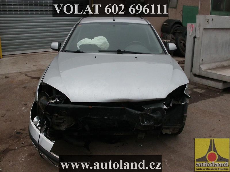 Ford Mondeo (2000) VOLAT 602 696111 - fotka 1 z 8