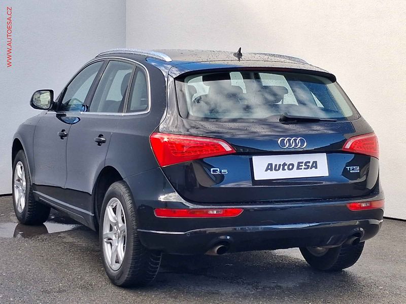 Audi Q5 (2011) 2.0 TFSi Quattro, Bixen, - fotka 6 z 19
