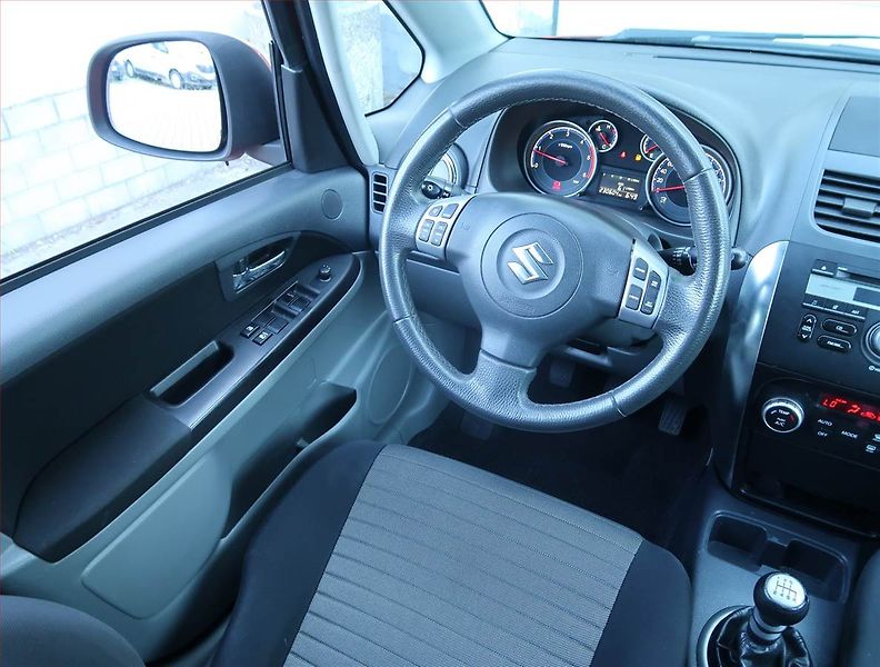 Suzuki SX4 (2010) 2.0 DDiS, Eko.zaplacen, Tažné - fotka 7 z 15