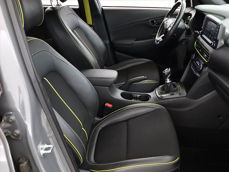 Hyundai Kona (2019) Style 1.0 T-GDI, ČR,1.maj - fotka 7 z 17