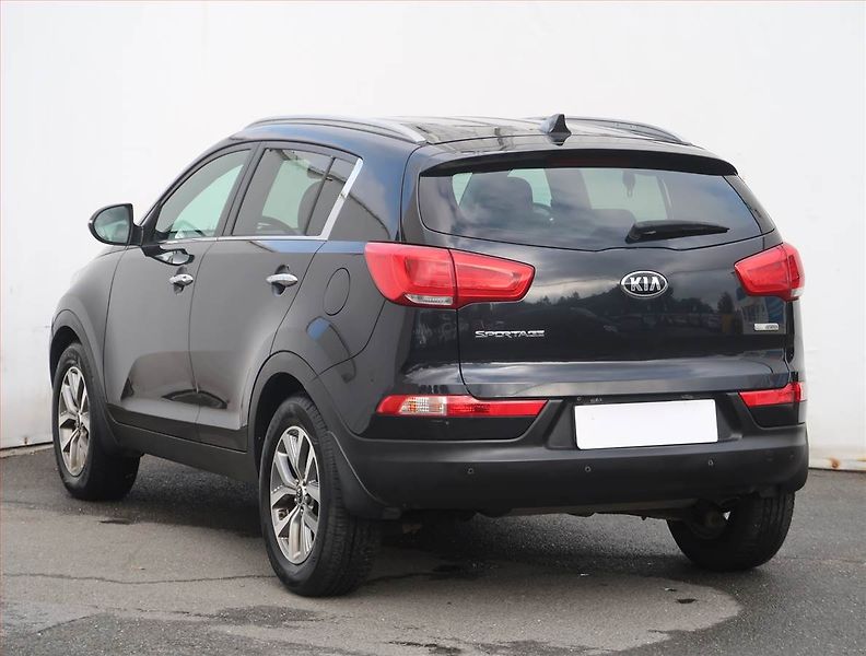 Kia Sportage (2016) 1.7 CRDi, Serv.kniha, Kůže - fotka 4 z 25