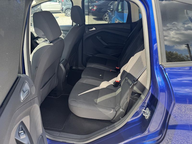 Ford C-MAX (2015) 1.5-16V,SERVISKA,2SADY KOL - fotka 23 z 48
