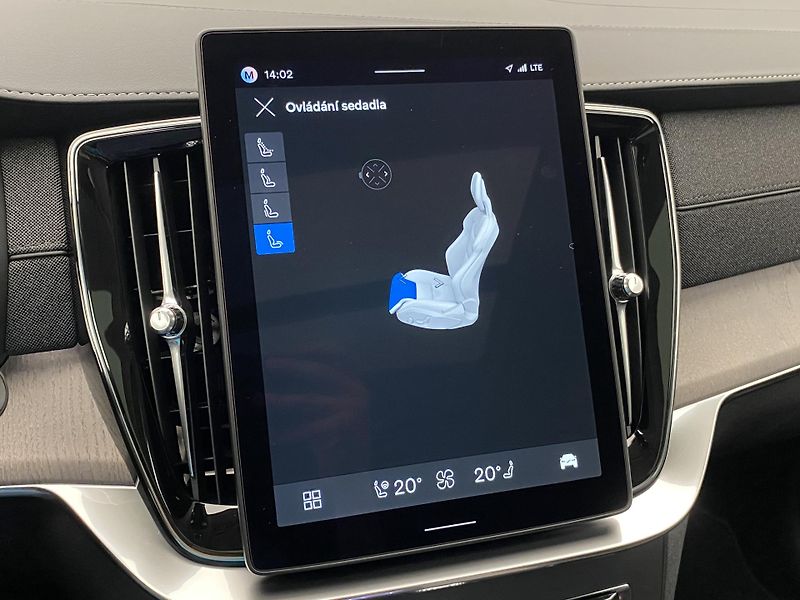 Volvo XC90 (2026) B5 AWD AUT BRIGHT ULTRA 7míst - fotka 72 z 74