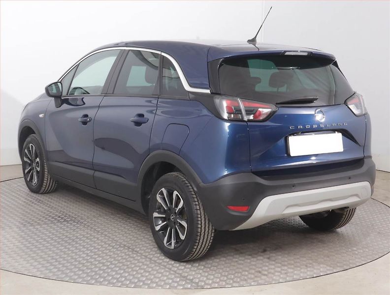 Opel Crossland X (2023) Elegance 1.2 Turbo, Automat - fotka 4 z 17