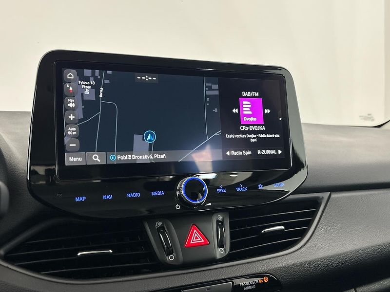 Hyundai i30 Smart DCT - fotka 24 z 26