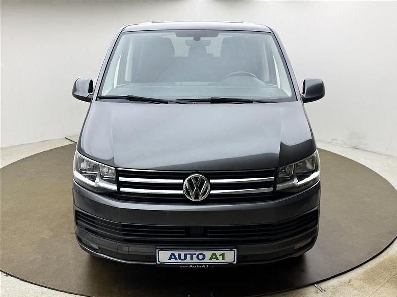 Volkswagen Caravelle 2,0 110kW DSG NZTOP LONG TZ - fotka 2 z 39