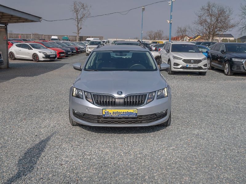 Škoda Octavia (2020) ČR 8/20 2.0TDI 110KW–NAVIGACE - fotka 2 z 43