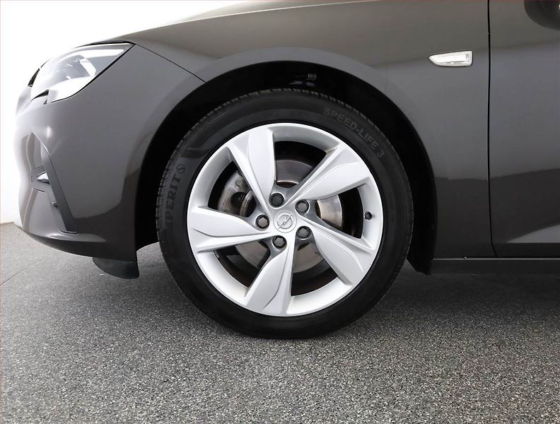 Opel Insignia (2021) 2.0 CDTI, Automat, ČR,1.maj - fotka 19 z 19