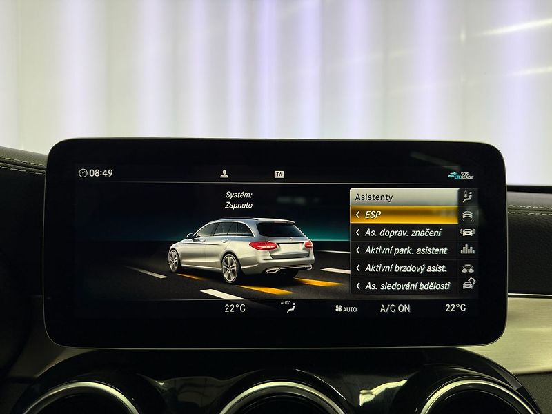 Mercedes-Benz Třídy C 300d AMG, WEBASTO, BURMESTER, - fotka 17 z 25